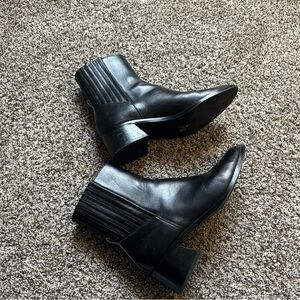Dolce Vita Black Ankle Booties - Size 9